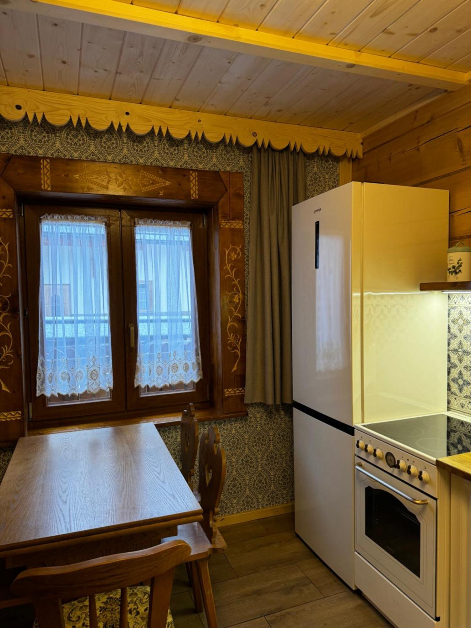 Pokoje I Apartamenty Regionalny Styl Ul Bachledy 20 Zakopane Exterior foto
